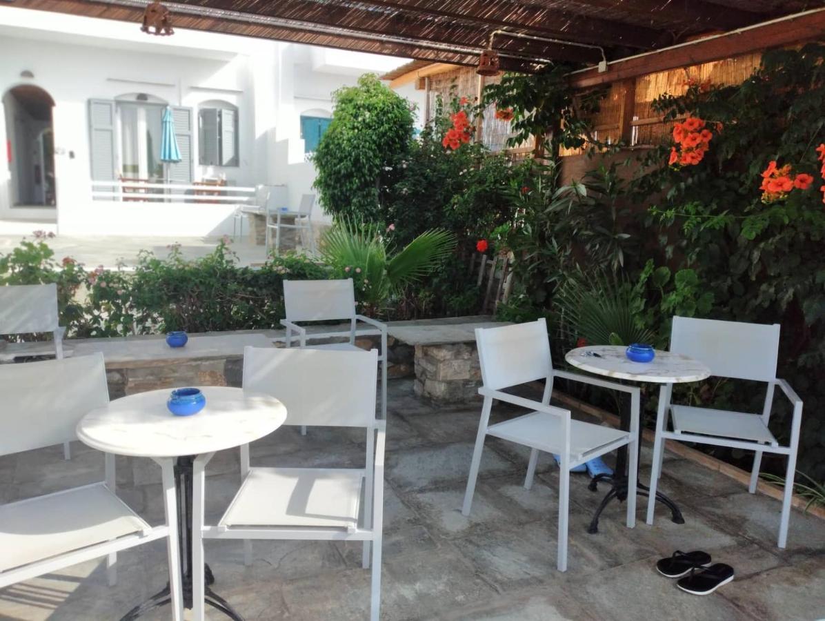 Studios Margarita Platis Gialos  Екстериор снимка