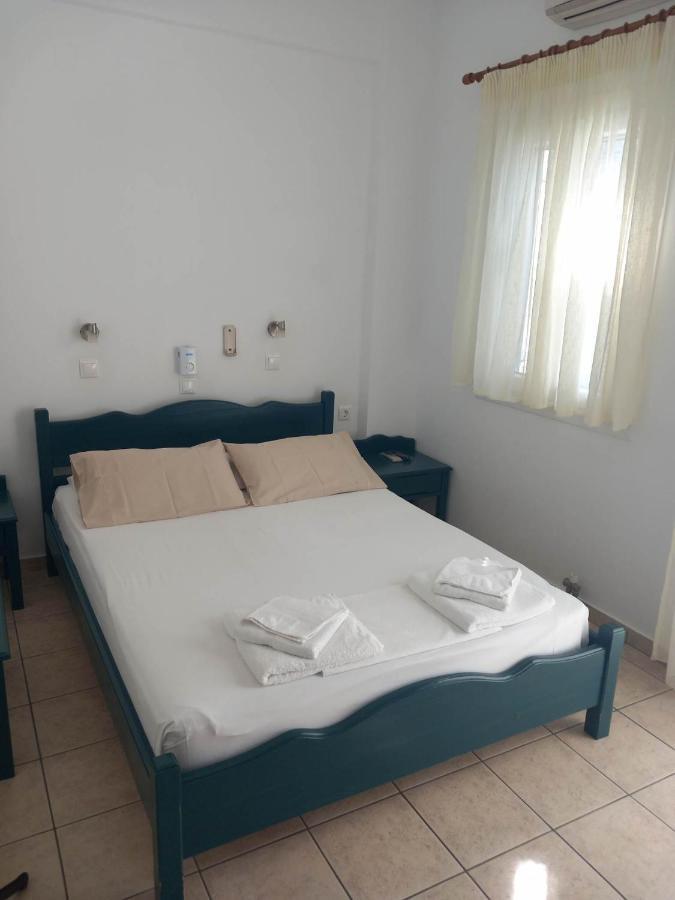 Studios Margarita Platis Gialos  Екстериор снимка