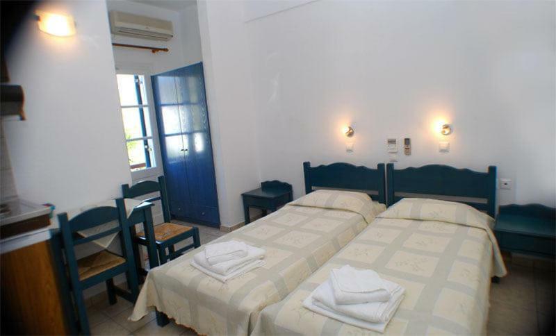 Studios Margarita Platis Gialos  Екстериор снимка